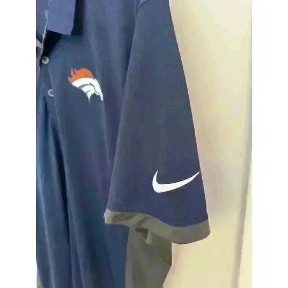 Nike NFL Broncos Men’s Polo size L Dry Fit Team Apparel Blue with Gray Denver - Picture 2 of 6